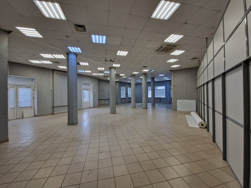 Аренда торгового помещения ОСЗ «Симферопольский 4»