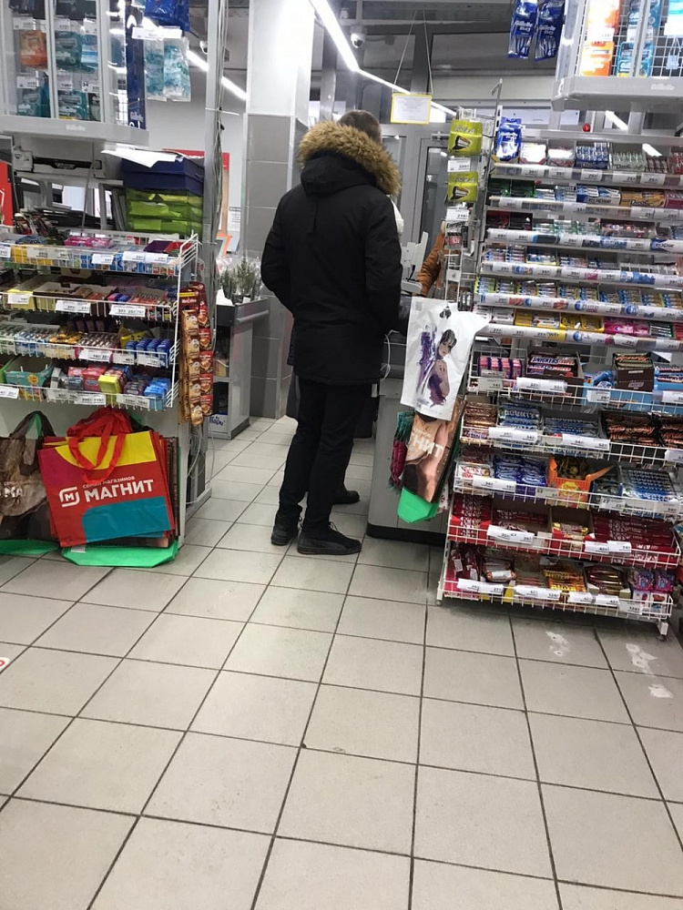 Аренда торгового помещения Жилое здание 