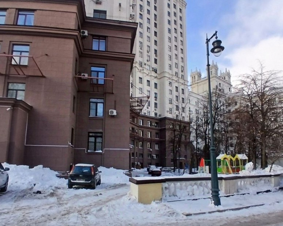 Аренда торгового помещения Жилое здание «Котельническая 1/15»