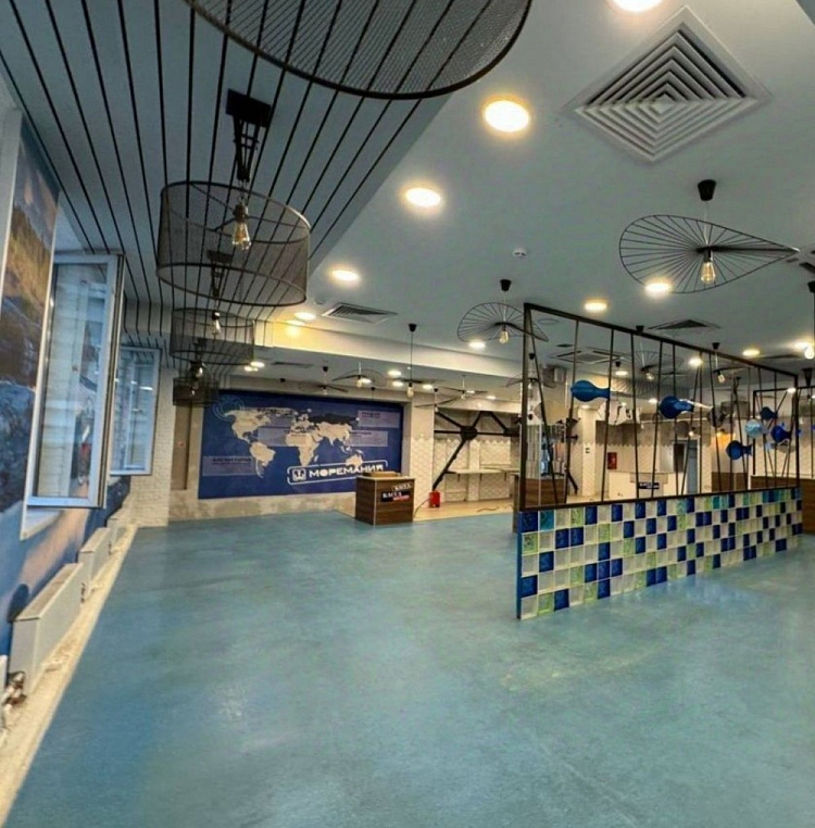 Аренда торгового помещения Бизнес-центр «Салют»