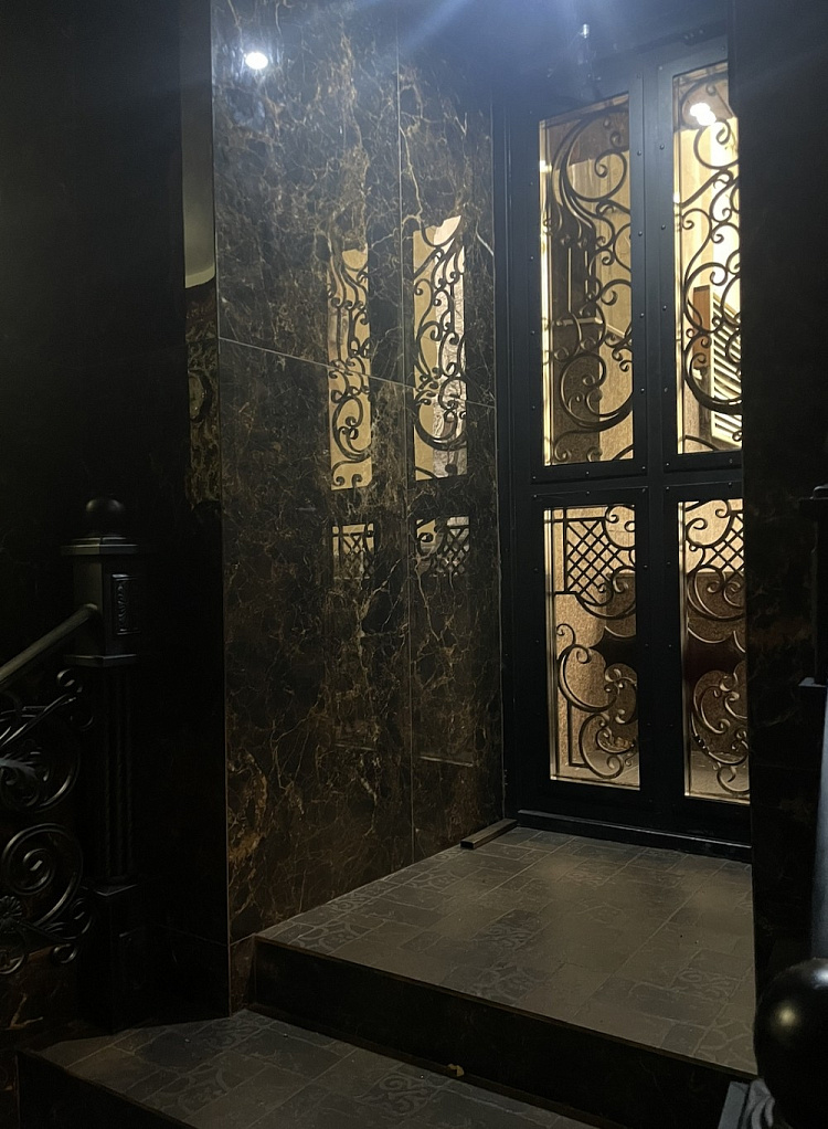 Аренда торгового помещения Жилое здание 