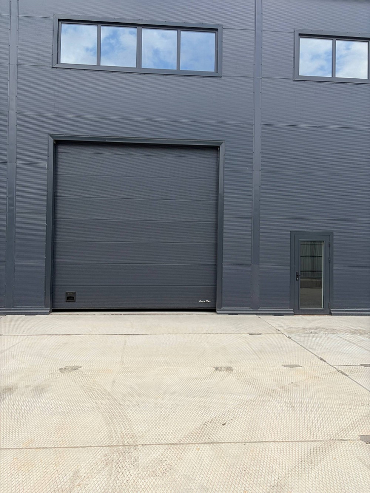 Аренда индустриальной недвижимости Складской комплекс 