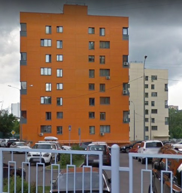 Продажа торгового помещения Жилое здание 
